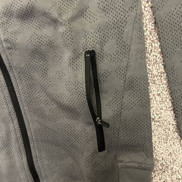 Umbro Kids Tech Soccer Full Zip Jacket Size S (6/7) Gray Zipped Pockets NWT - Picture 6 of 13